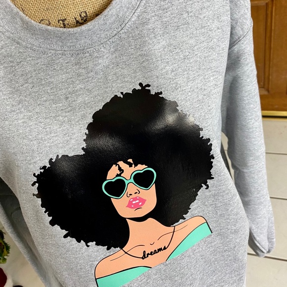 A girl who dares to Dream gray sweater. Small-3xl - Picture 1 of 5